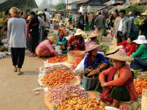 markets in Kalaw Myanmar